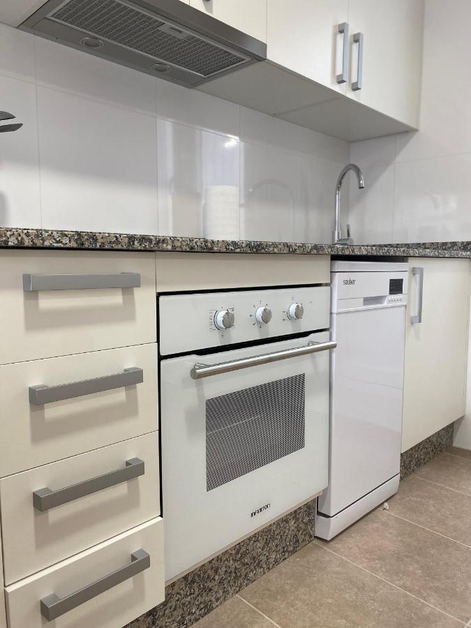 Pote Apartment Lugo Luaran gambar